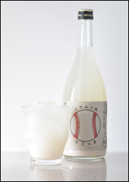 ホームランまっこり 白ワインカクテル